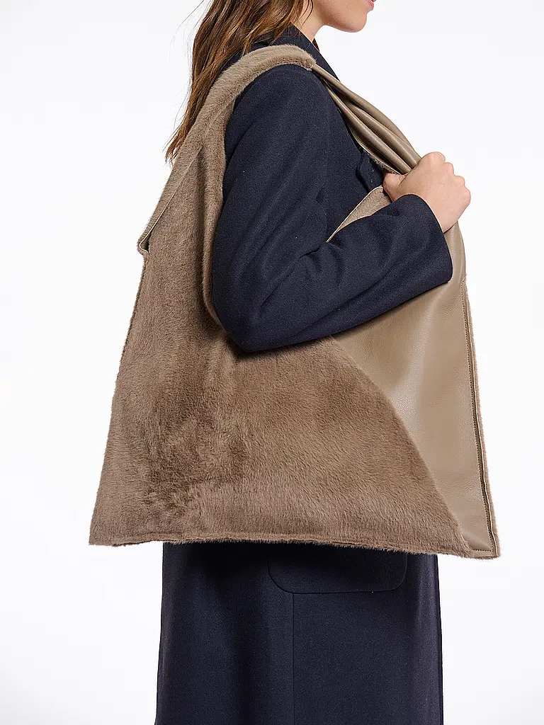 RINO&PELLE | Tasche - Umhängetasche SORAYA. | camel