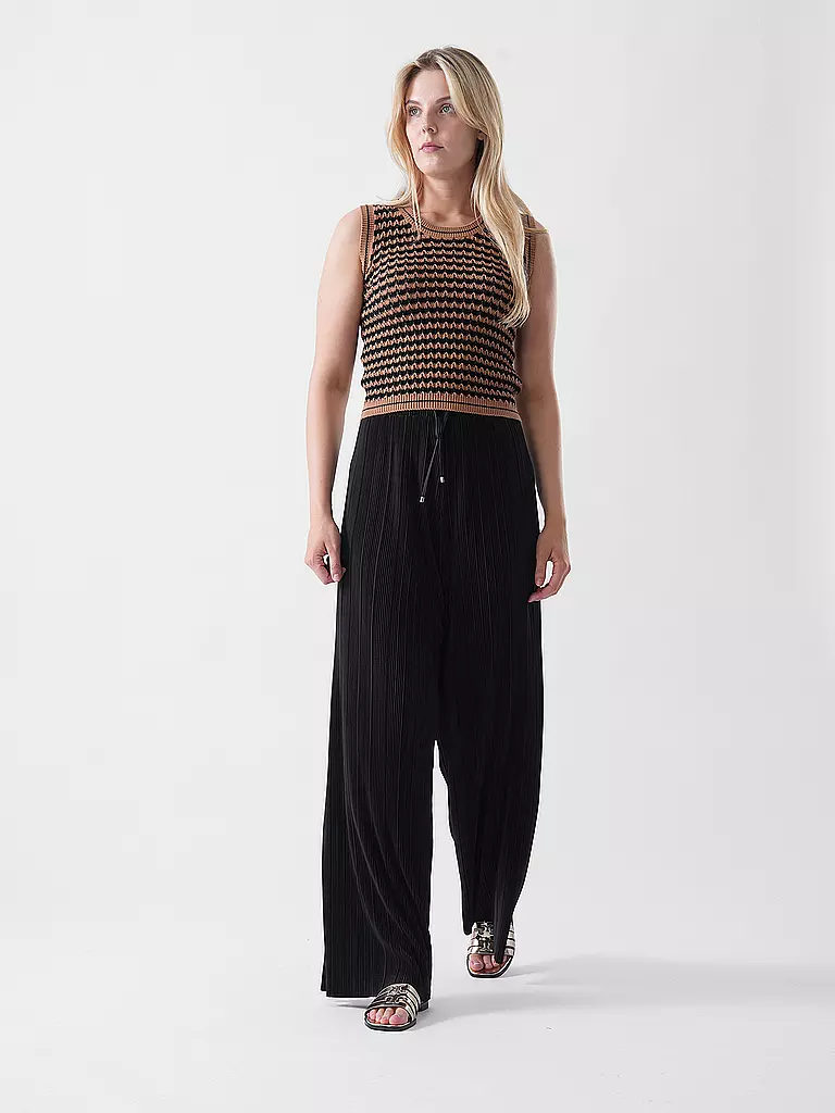 S.OLIVER | Marlenehose  | schwarz