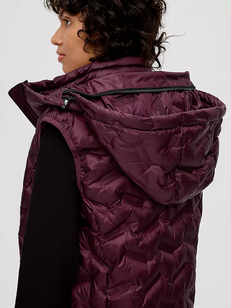 S.OLIVER | Steppgilet | schwarz