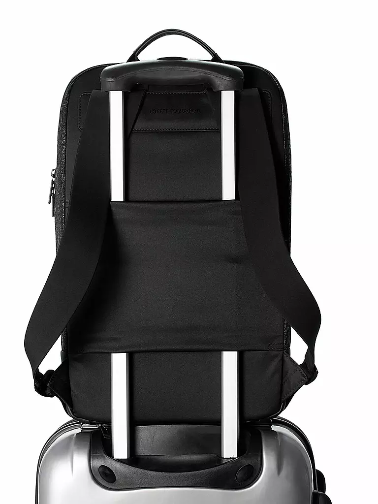 SALZEN | Rucksack SAVVY | schwarz