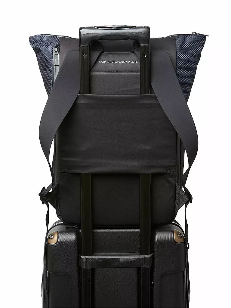 SALZEN | Sleek Rucksack "Light Fusion" | blau