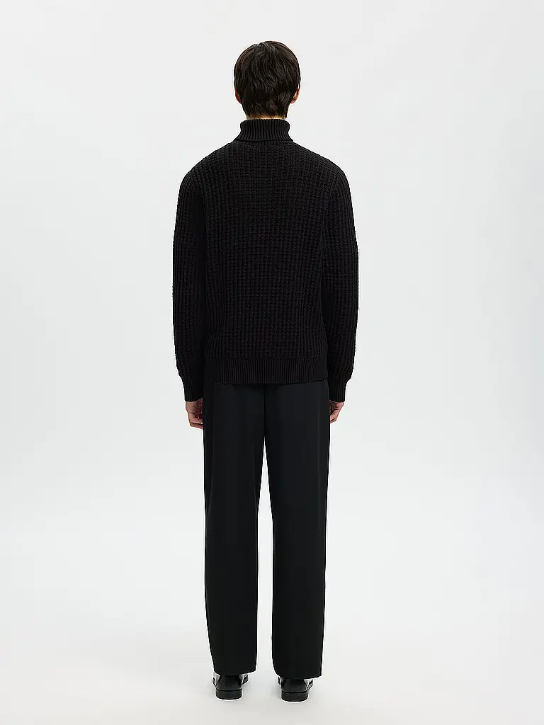 SELECTED | Rollkragenpullover SLHTOM | schwarz
