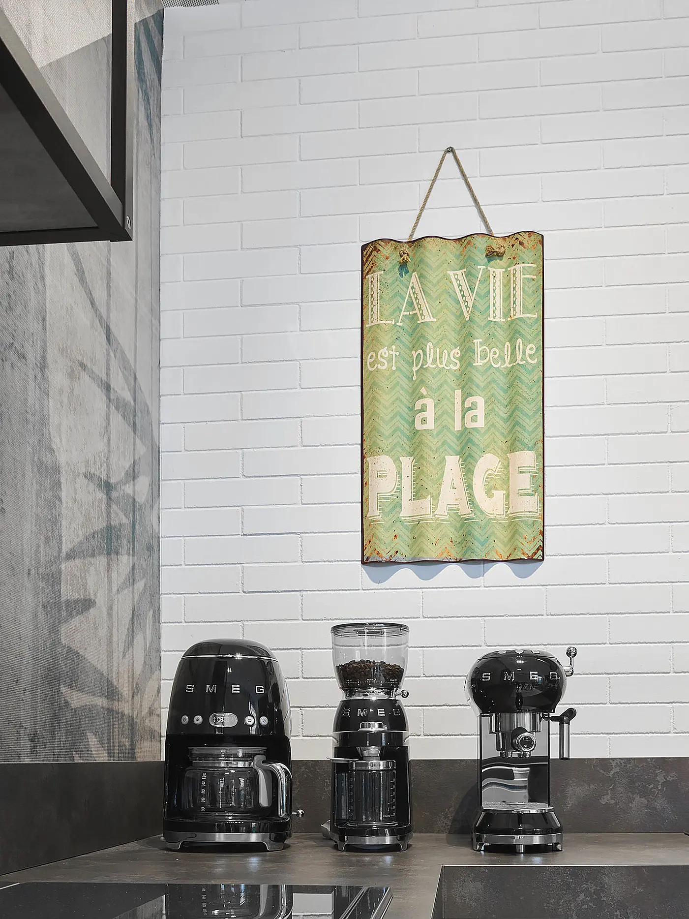 SMEG | Filterkaffeemaschine 50s Retro Style Schwarz DCF02BLEU | schwarz