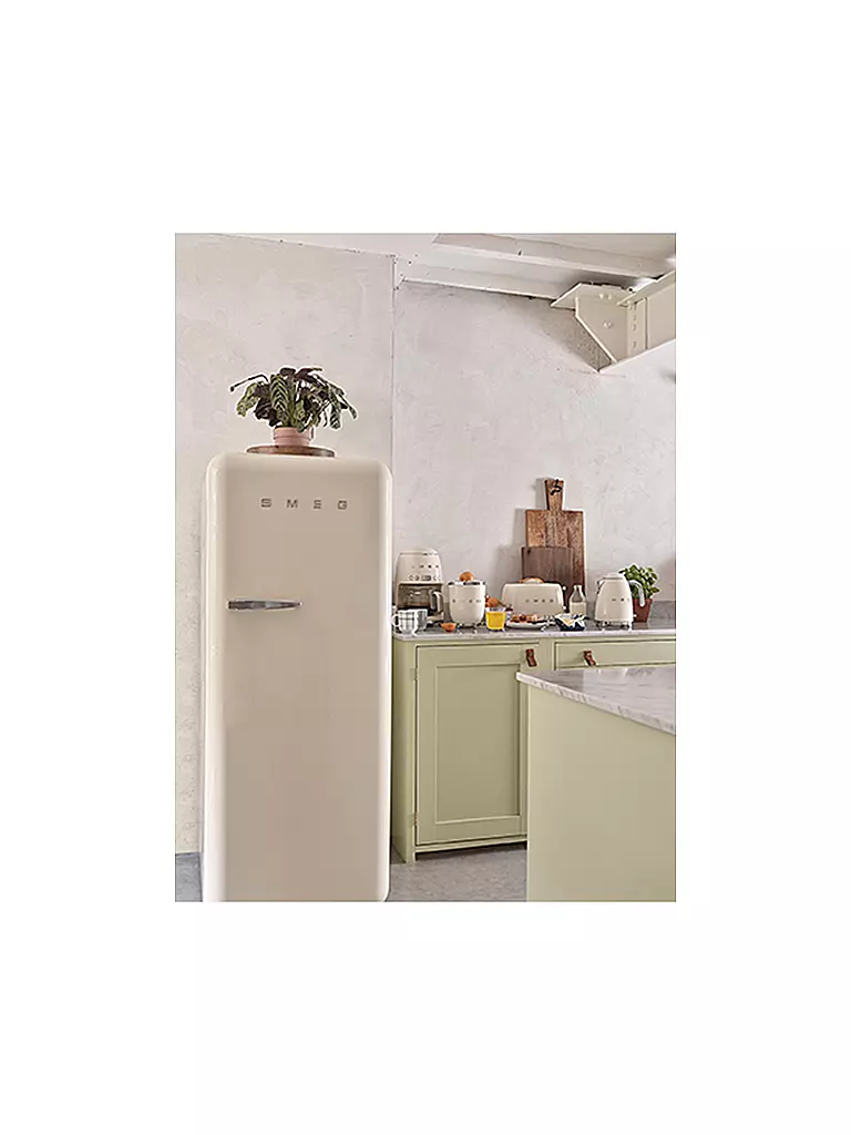 SMEG | Wasserkocher 50s Retro Style 1,7l Creme KLF03CREU | schwarz