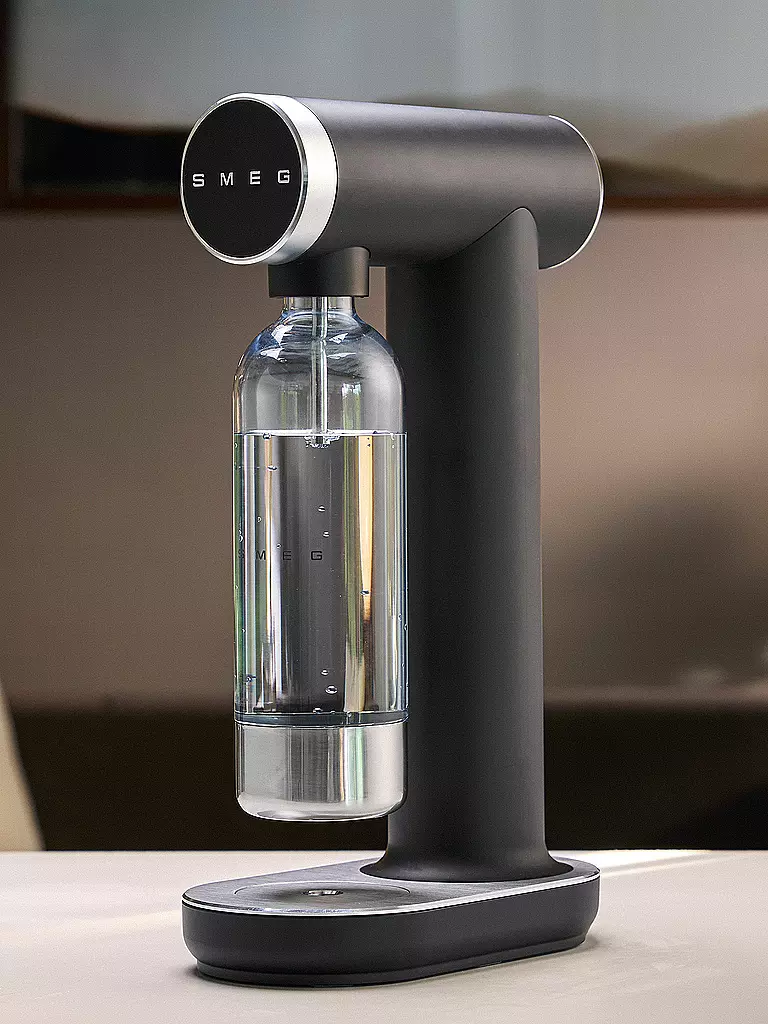 SMEG | Wassersprudler Soda-Stream 1L Schwarz/Matt | schwarz