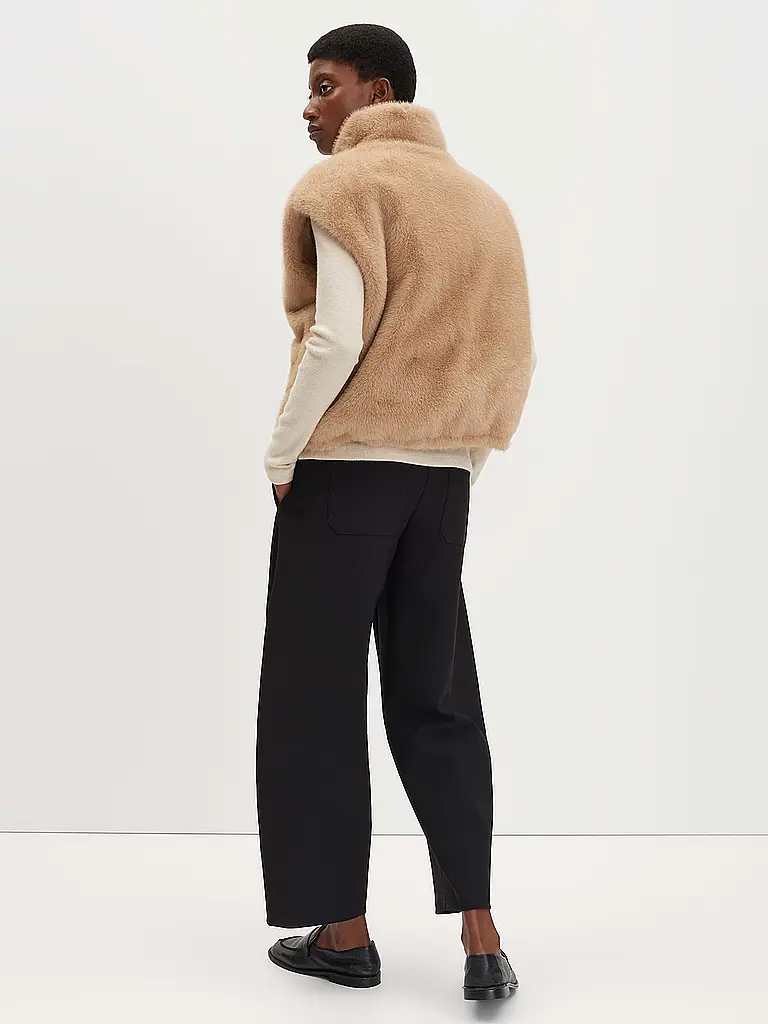 SOMEDAY | Gilet in Felloptik VAARI | senf