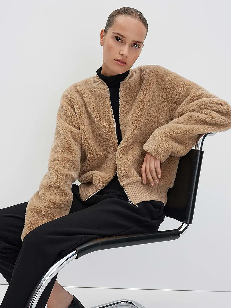 SOMEDAY | Jacke in Felloptik UFURRY | 
