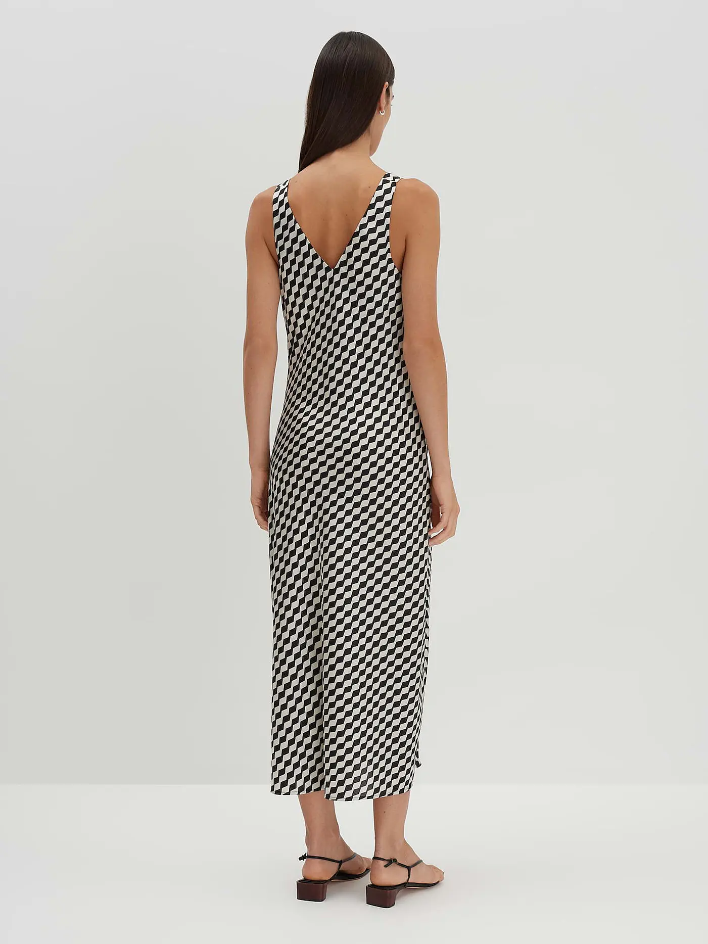 SOMEDAY | Midikleid QOVA GRAPHIC | schwarz