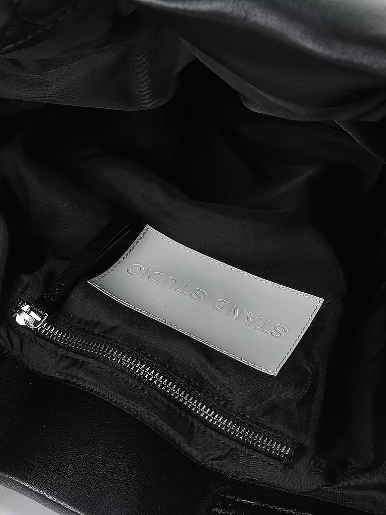 STAND | Ledertasche - Shopper Assante Puffy Bag | schwarz