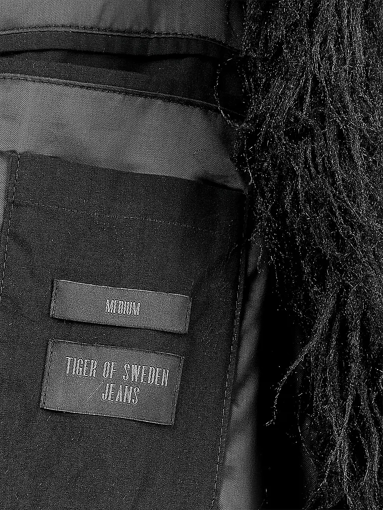 TIGER OF SWEDEN | Jacke in Felloptik "Bastard" | 