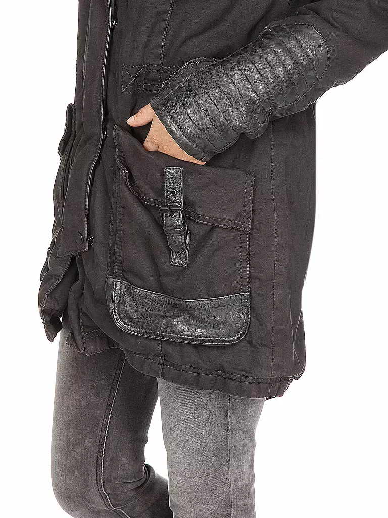 TIGHA | Parka  | 