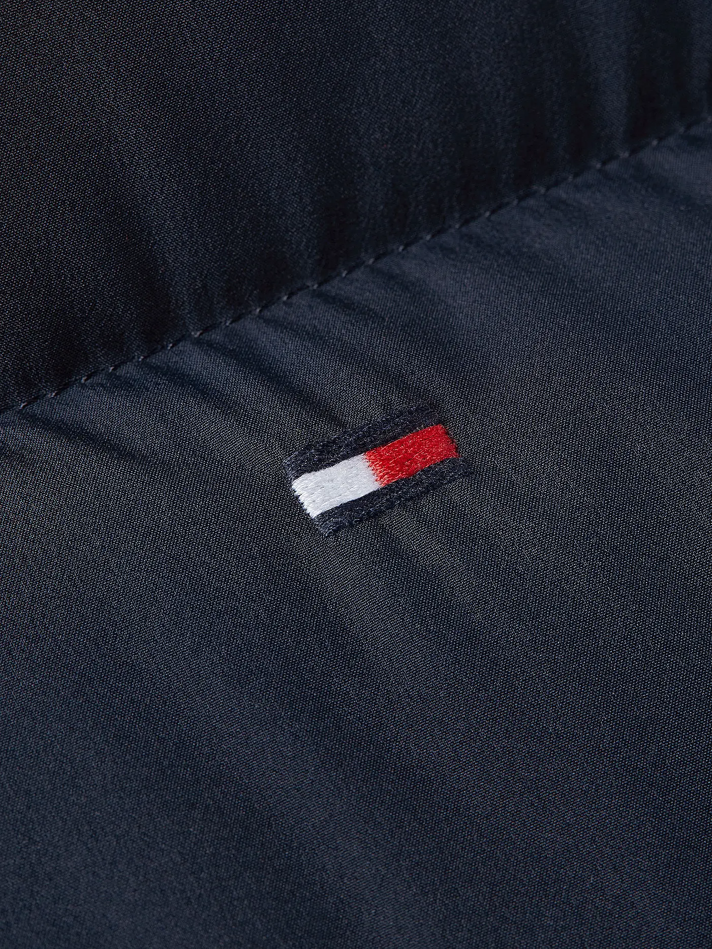 TOMMY HILFIGER | Daunensteppgilet | blau
