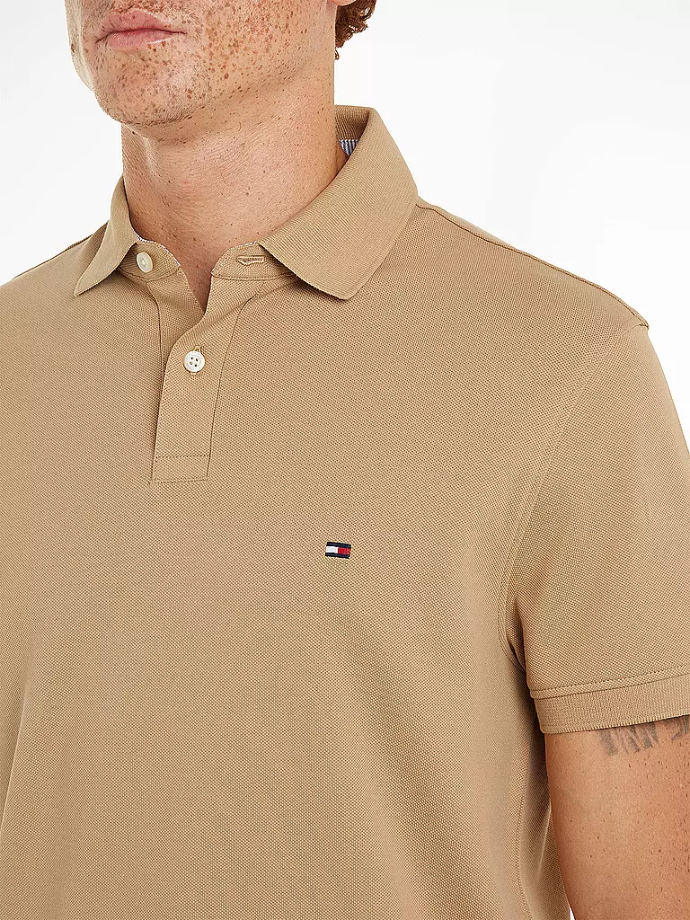 TOMMY HILFIGER | Poloshirt | hellbraun