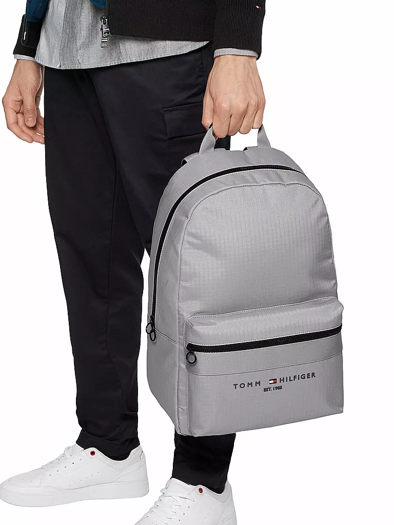 TOMMY HILFIGER | Rucksack TH Established | grau