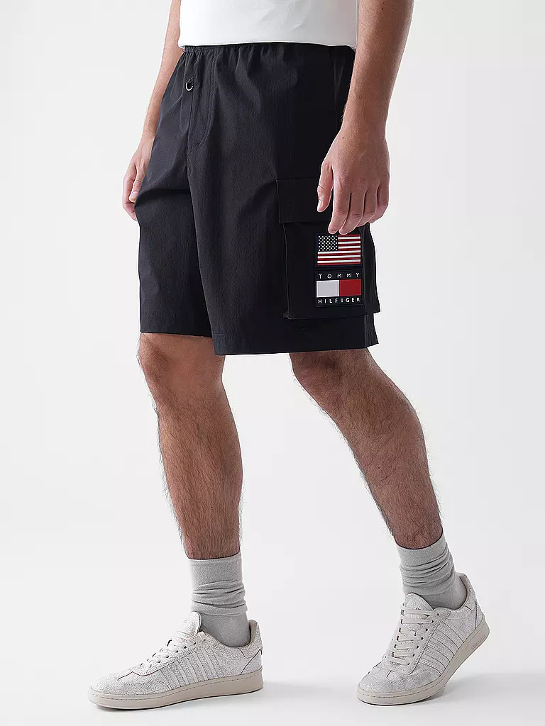 TOMMY HILFIGER | Shorts TH x SailGP | schwarz