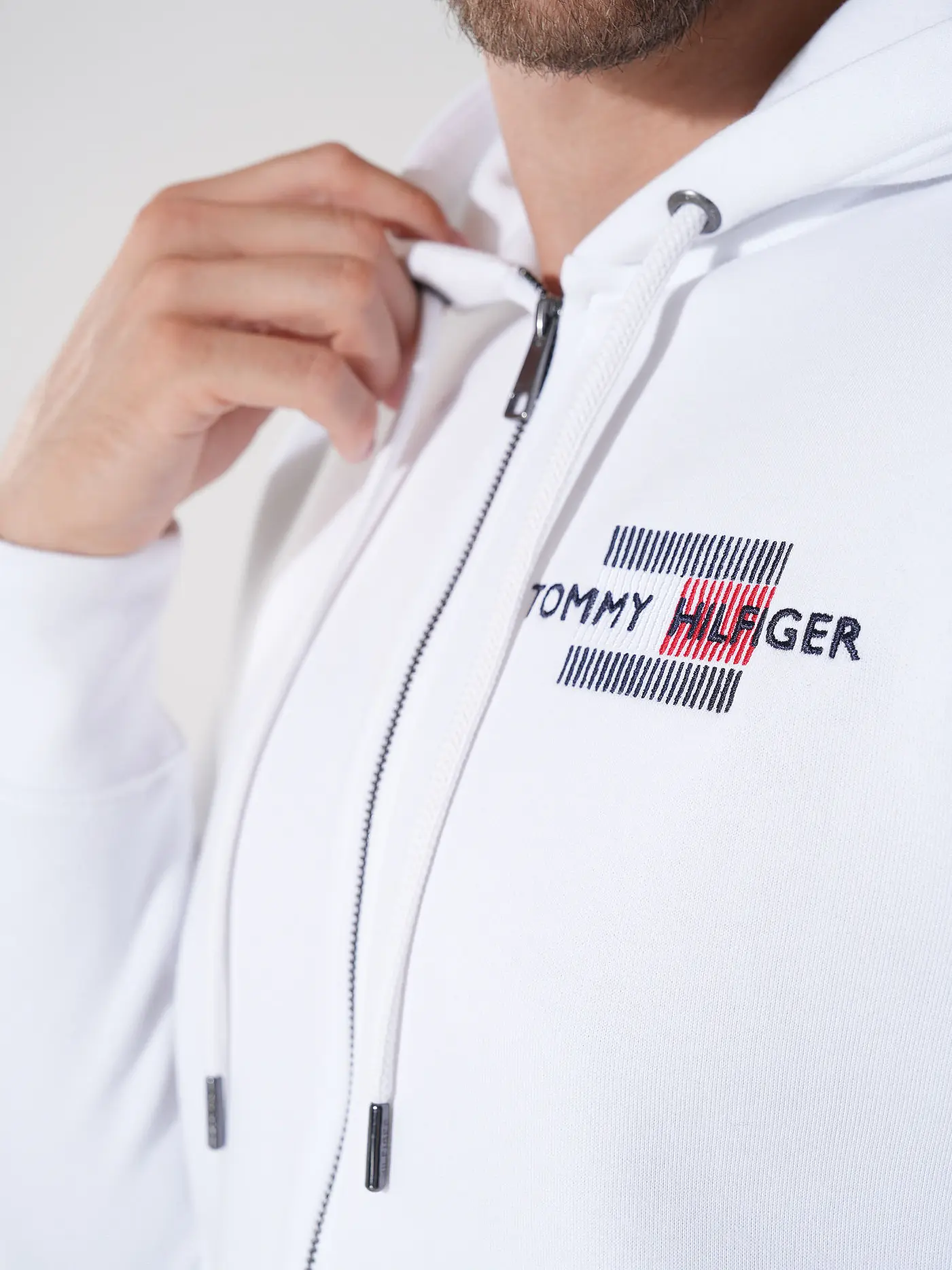 TOMMY HILFIGER | Sweatjacke | weiss