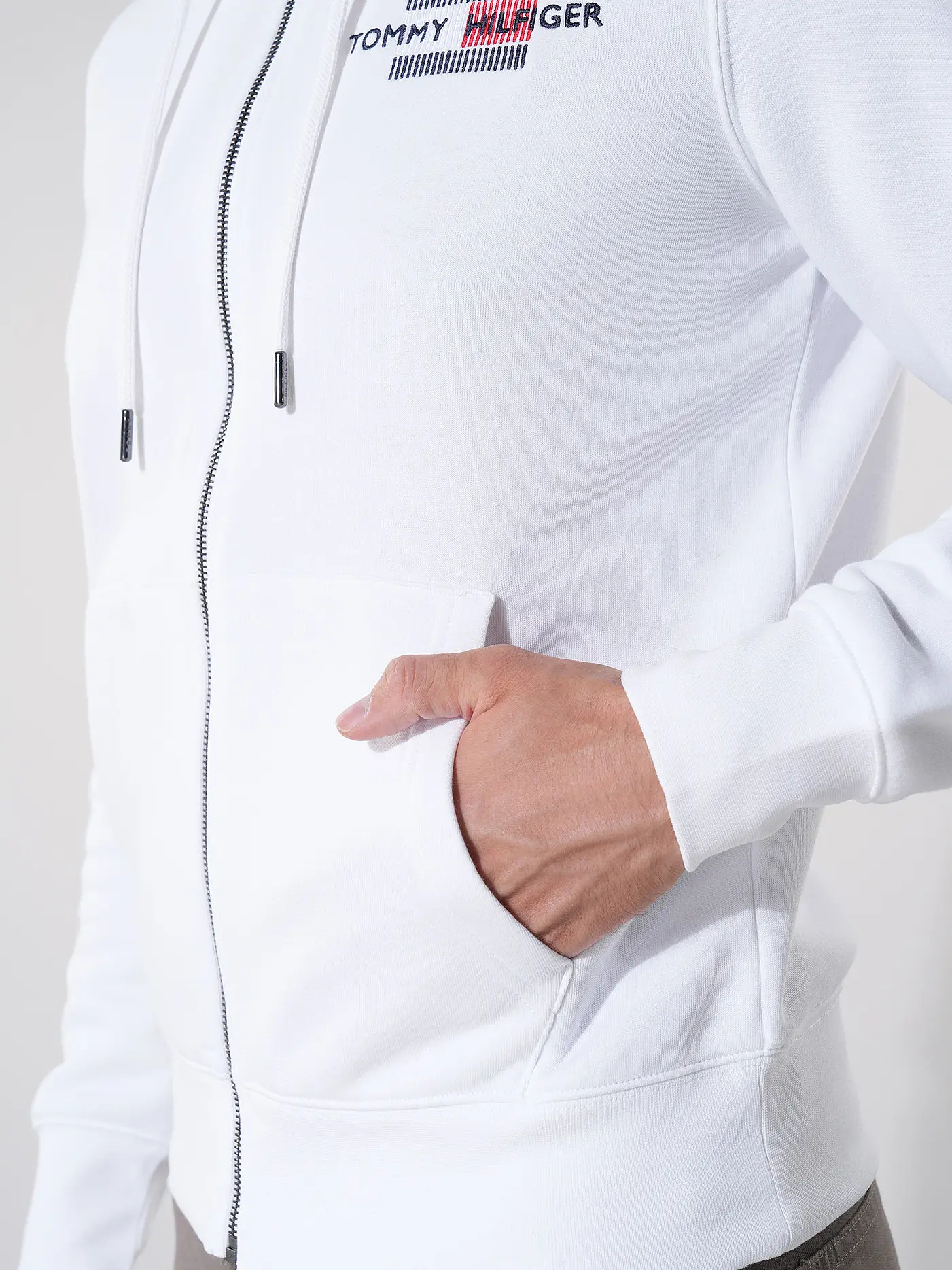 TOMMY HILFIGER | Sweatjacke | weiss