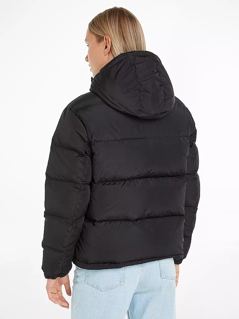 TOMMY JEANS | Daunenjacke ALASKA | schwarz