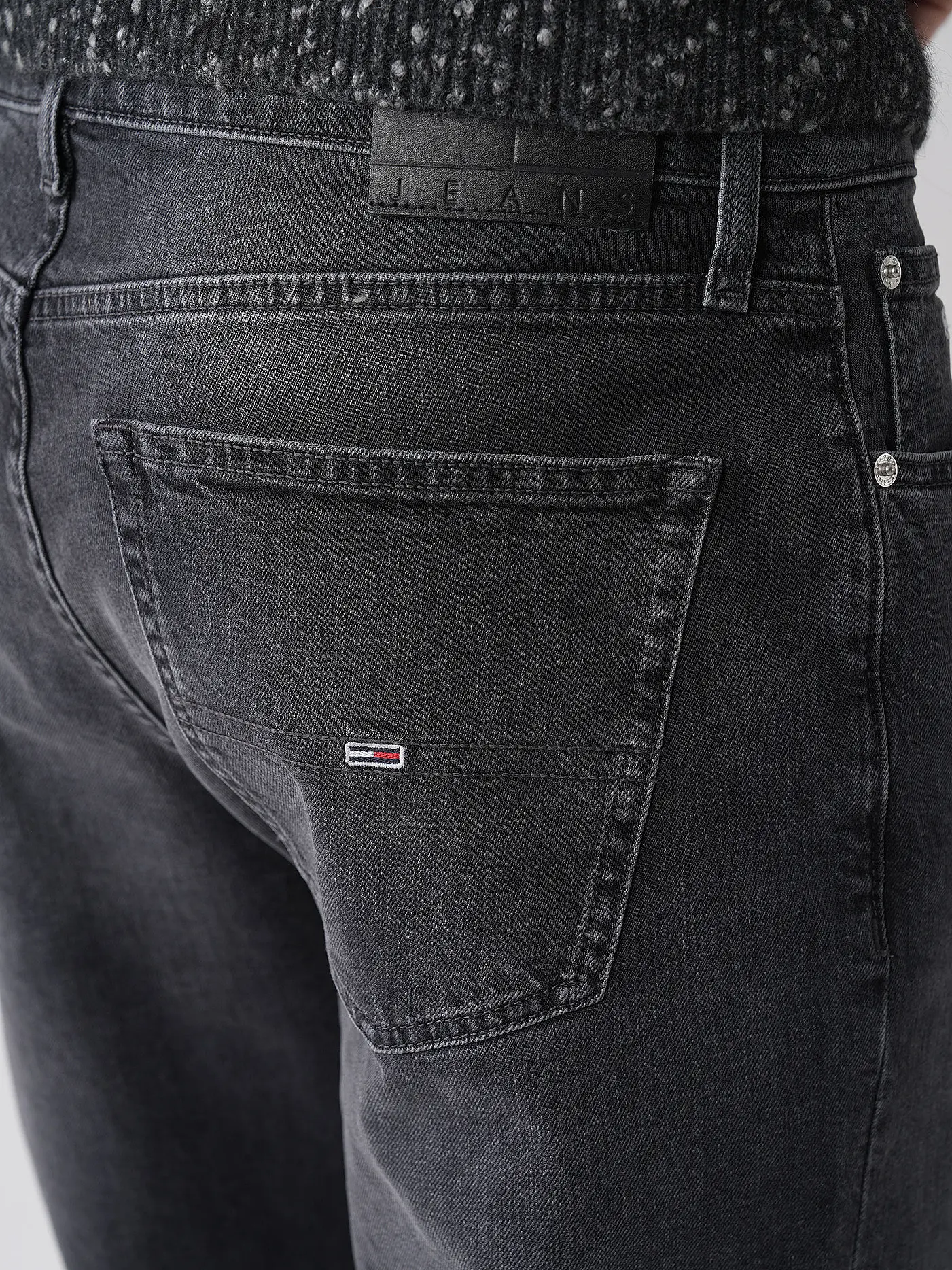 TOMMY JEANS | Jeans Regular Straight  | schwarz