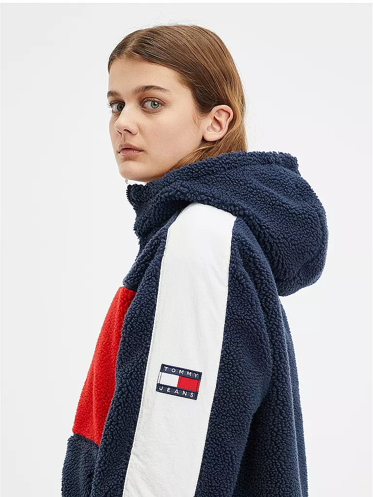 TOMMY JEANS | Kurzjacke | blau