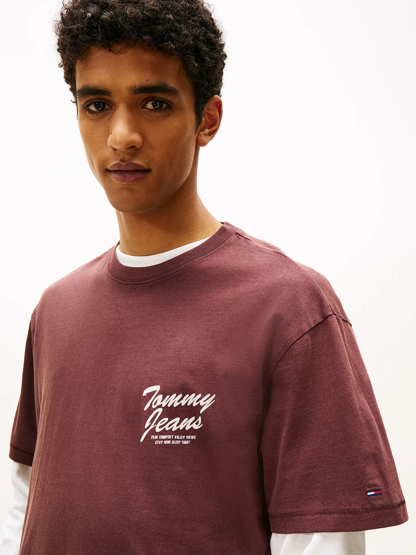 TOMMY JEANS | T-Shirt  | braun