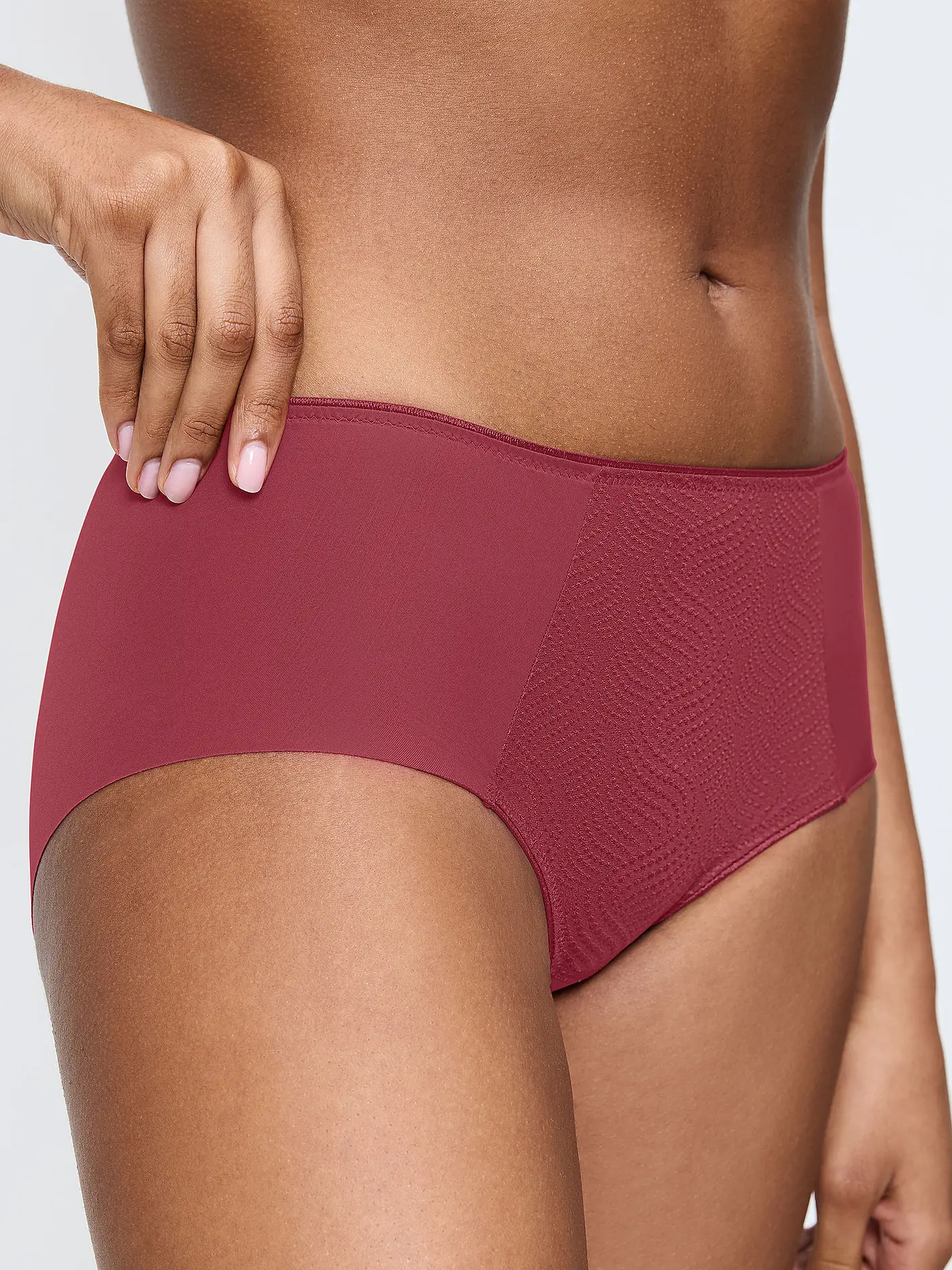 TRIUMPH | Hipster ESSENTIAL MINIMIZER marsala red | dunkelrot