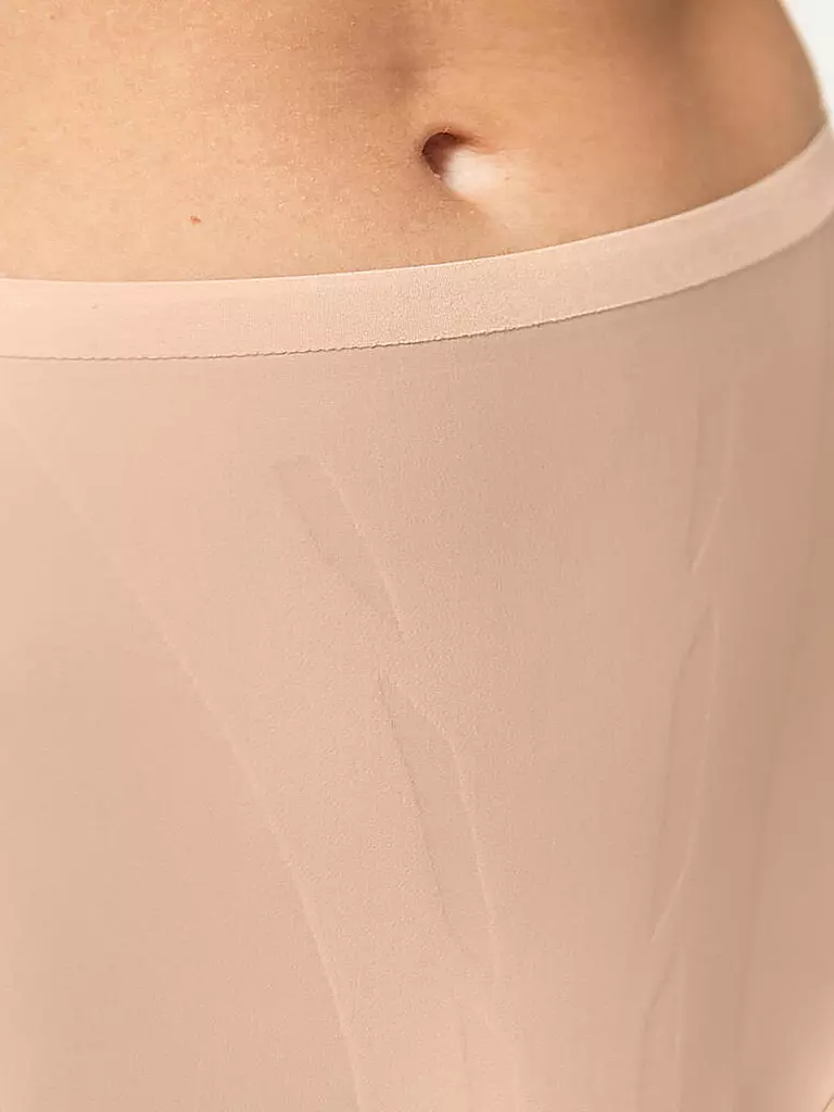 TRIUMPH | Slip Shape Smart Maxi | schwarz