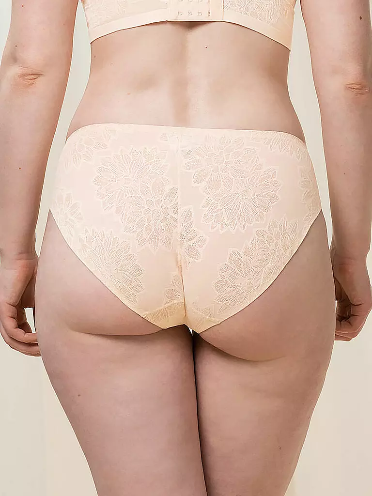 TRIUMPH | Tail Slip "Smart" (Nude) | beige