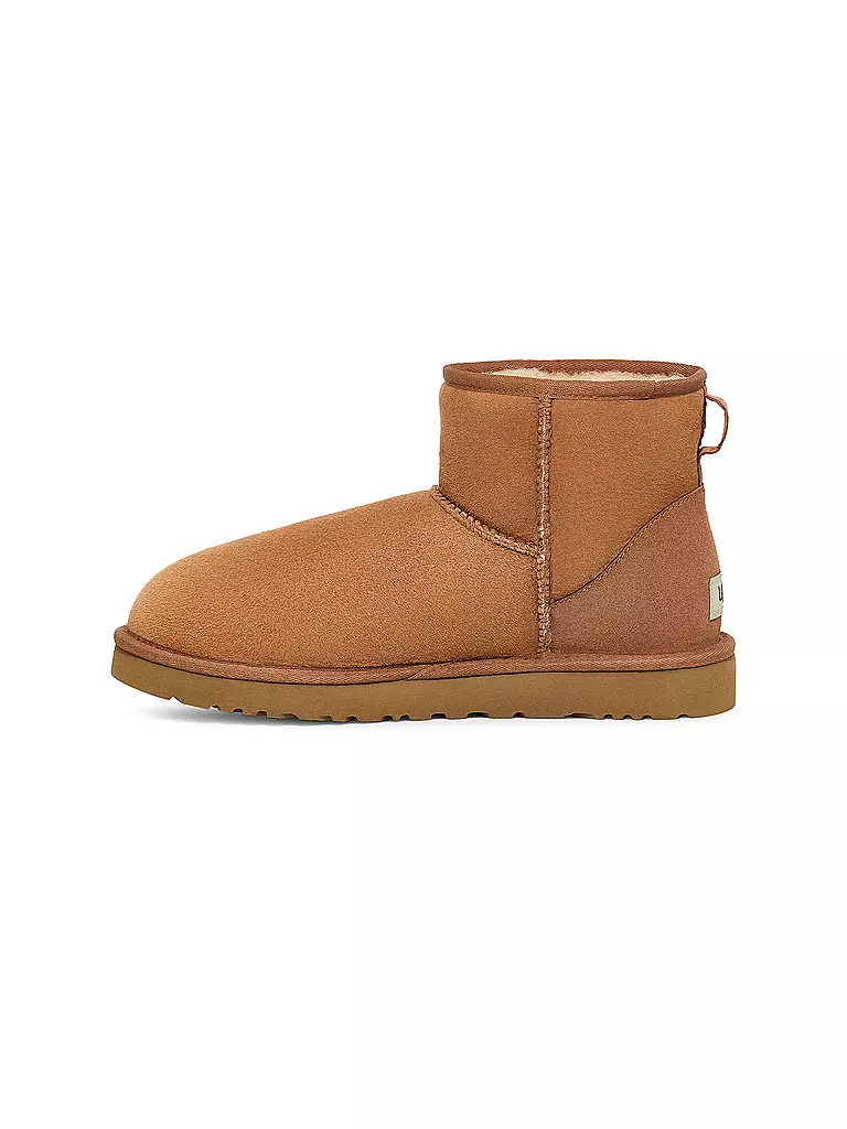UGG | Boots CLASSIC MINI BOOT | schwarz