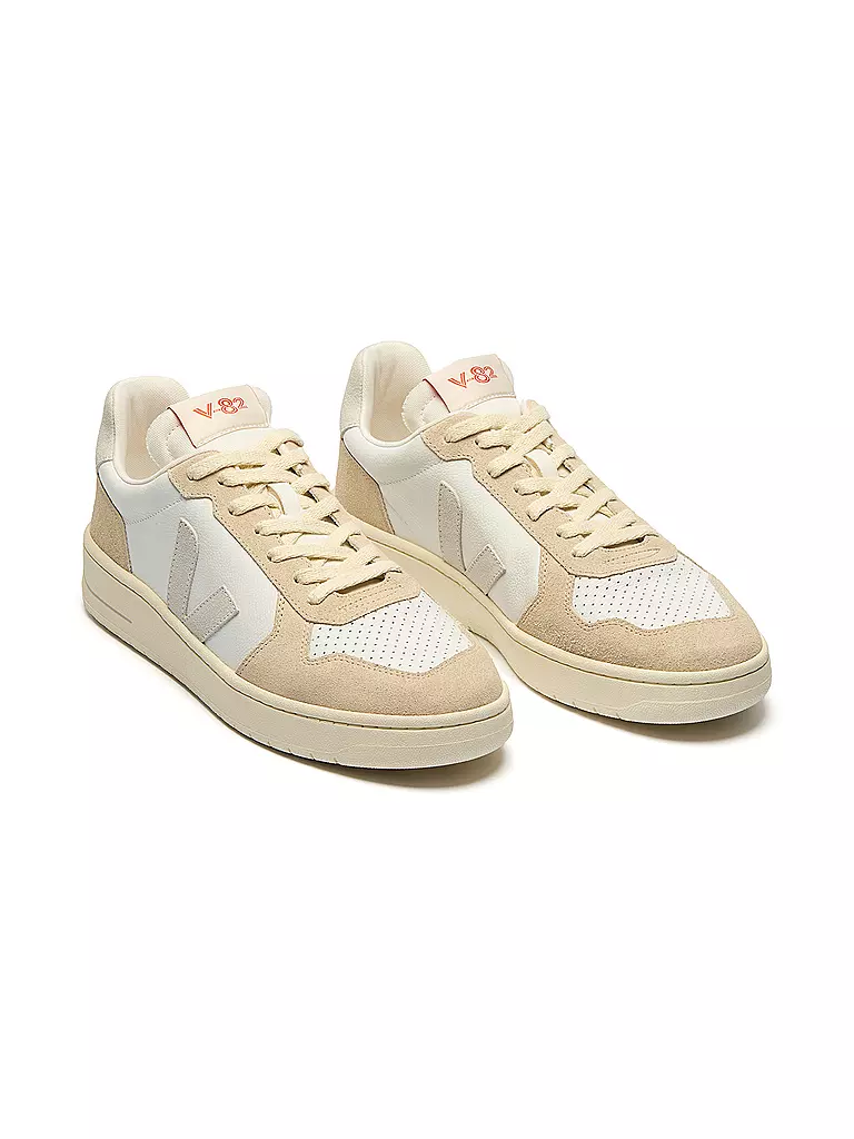 VEJA | Sneaker V-82 | creme