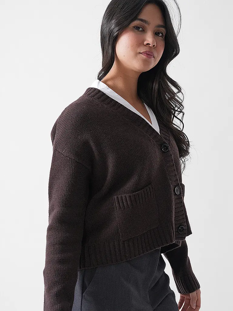 WEEKEND MAX MARA | Cardigan FILMATO | 