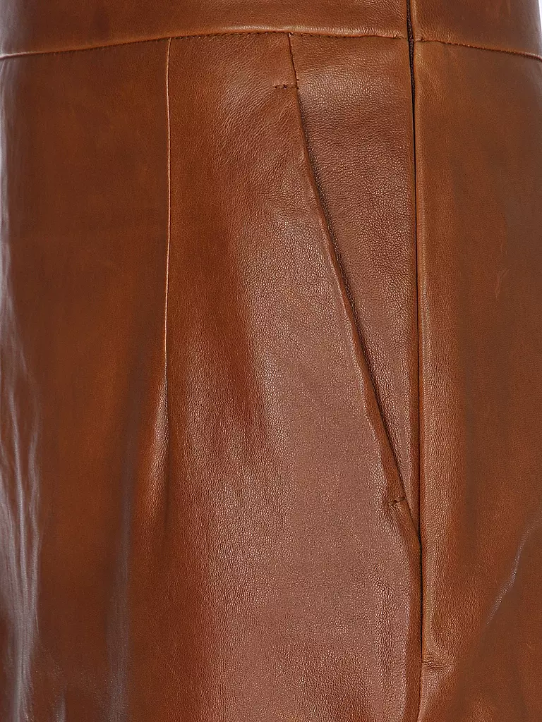 WEEKEND MAX MARA | Lederrock PAPAILE | braun