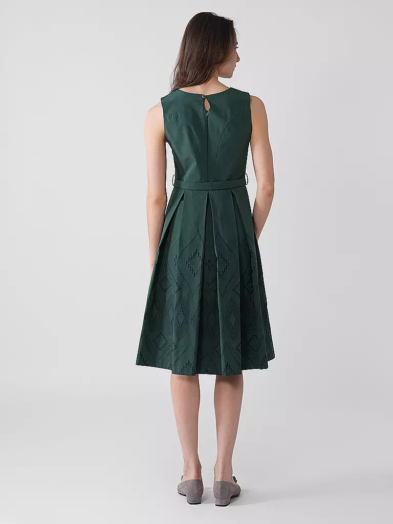 WENGER | Trachtenkleid CAMILA | beere