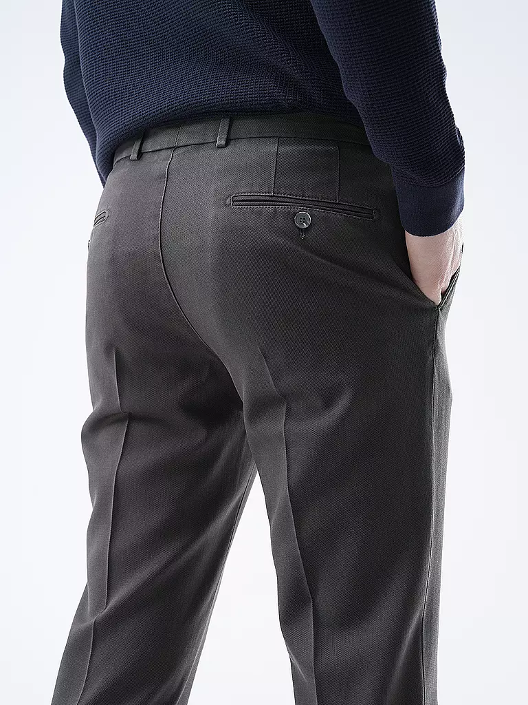 WINDSOR | Chino SANTIOS | braun