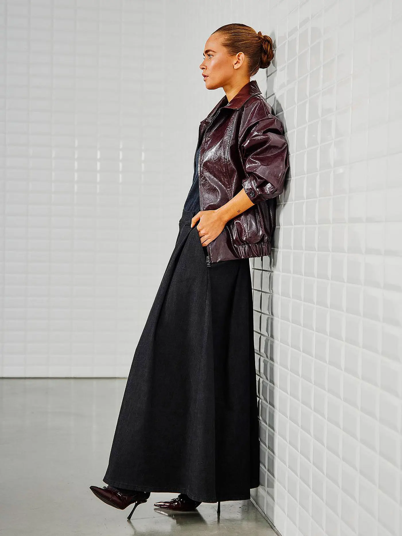 WITHBLACK | Jacke aus Lederimitat GILIAN | dunkelrot
