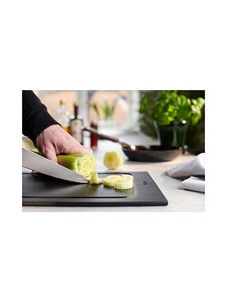 WOLL | Schneidebrett CUT and SERVE 35x25cm Schwarz