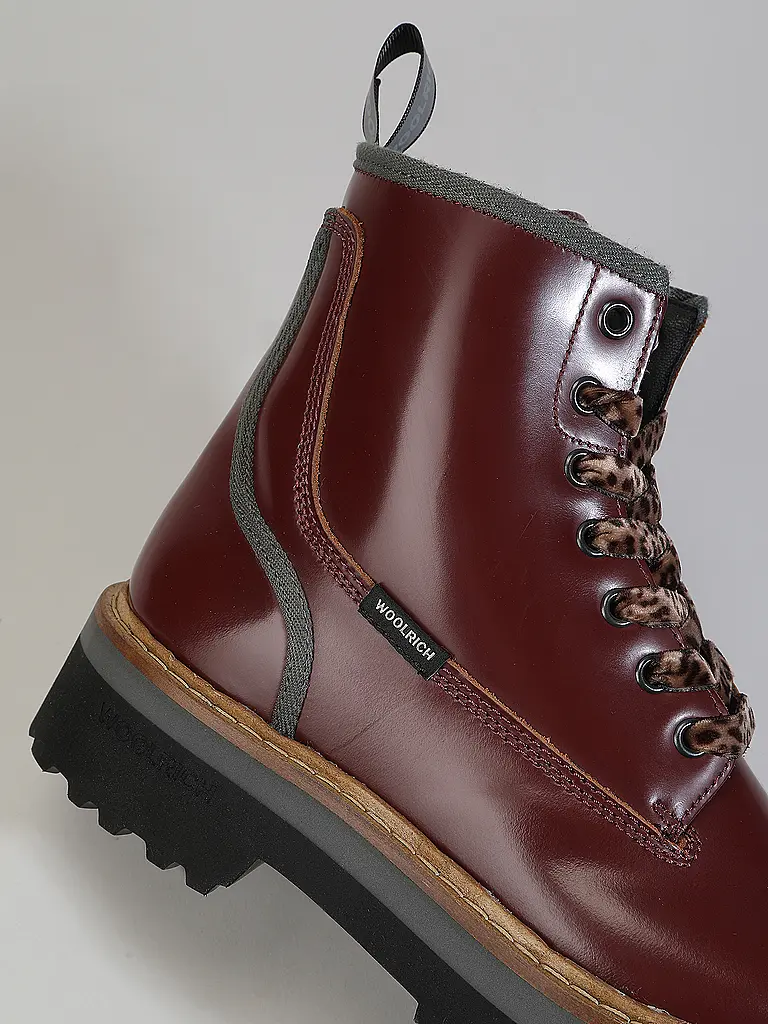 WOOLRICH | Schnürboots ABRASIVATO | dunkelrot