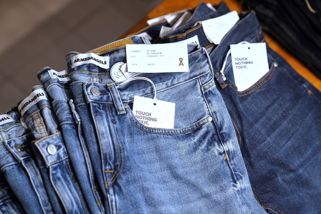 KOE_BLog_NachhaltigeDenims_Labels KOE_BLog_NachhaltigeDenims_Labels