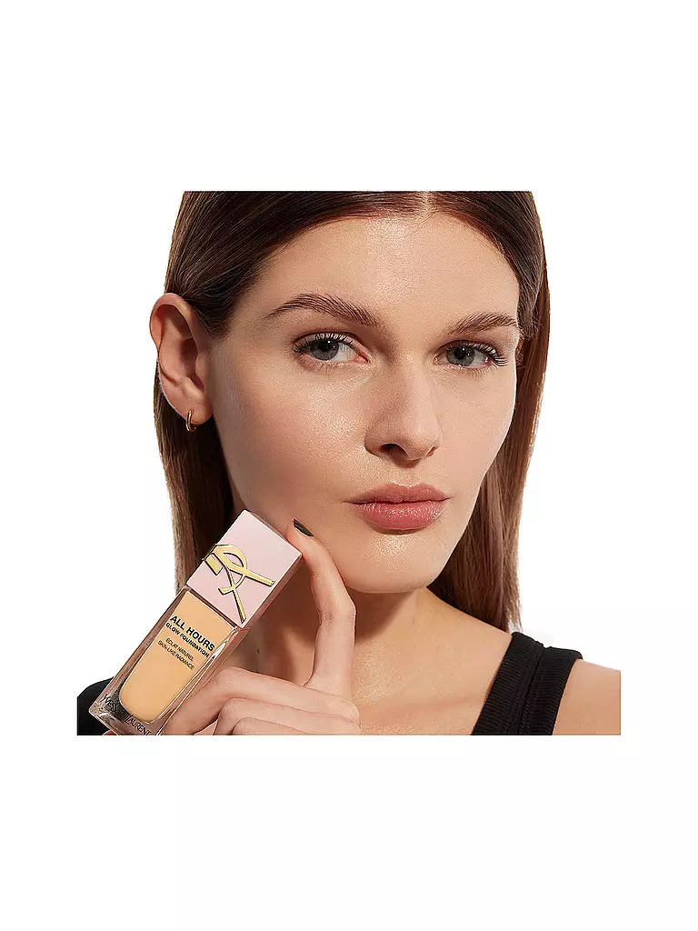YVES SAINT LAURENT | All Hours Glow Foundation LW1 | camel