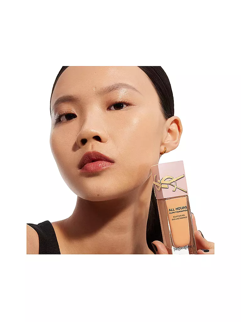 YVES SAINT LAURENT | All Hours Glow Foundation LW4 | camel