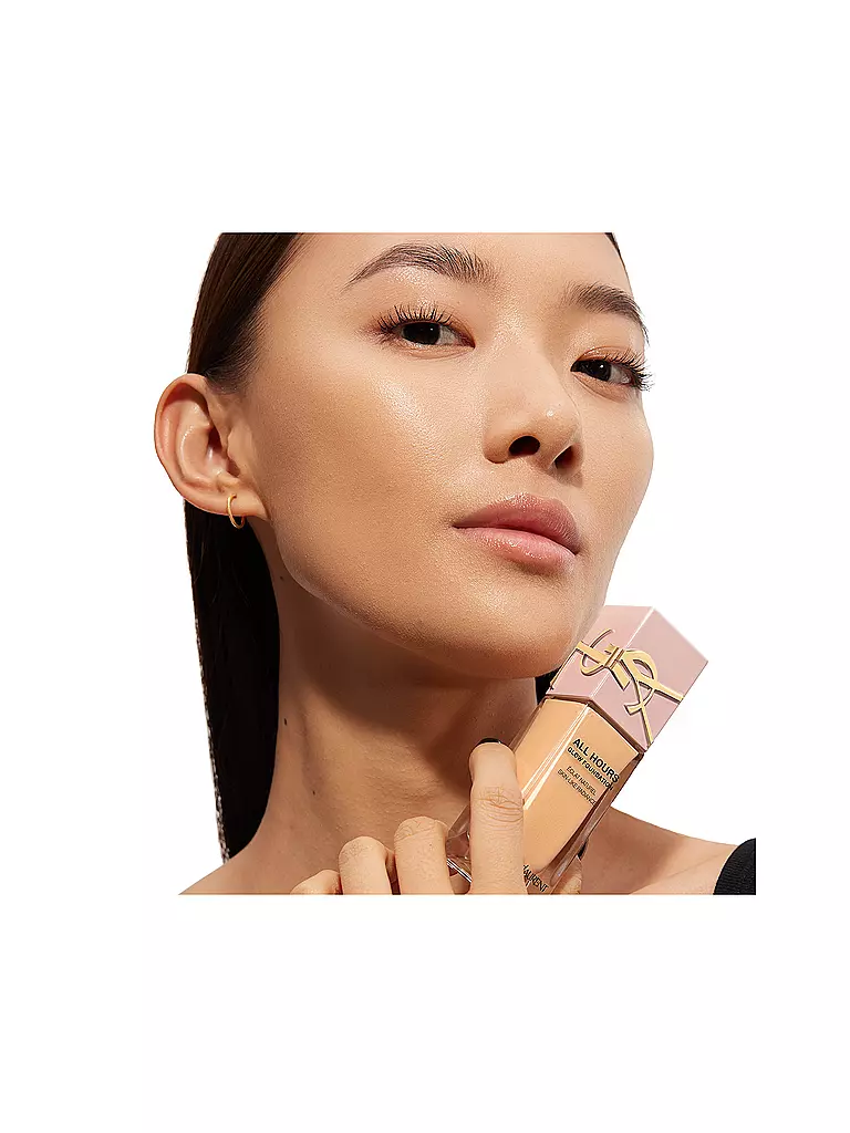 YVES SAINT LAURENT | All Hours Glow Foundation LW7 | camel